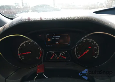 2018 Ford Focus St z USA, uszkodzony, nr VIN 1FADP3L94JL230686